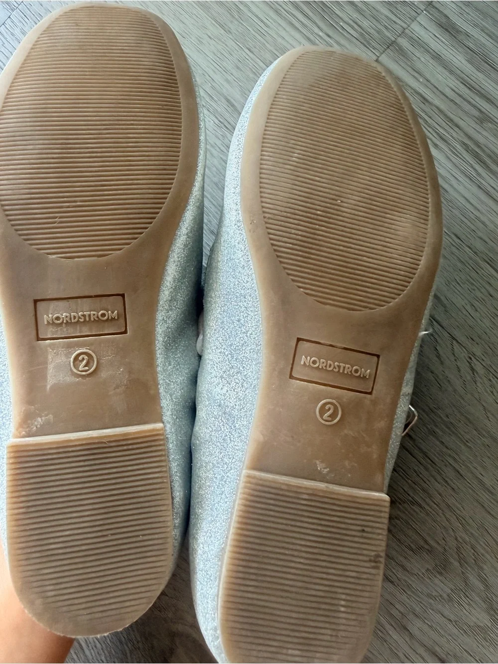 Nordstrom Kids Silver Glitter T-Strap Dress Shoes